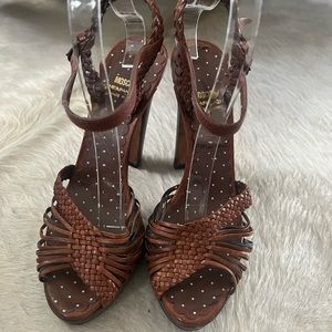 Moschino Cheap and Chic woven strappy platform sandal great for summer dresses.